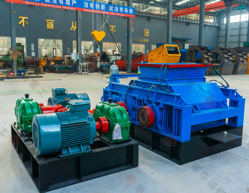 時產(chǎn)50噸河卵石制砂對輥機多少錢一臺？